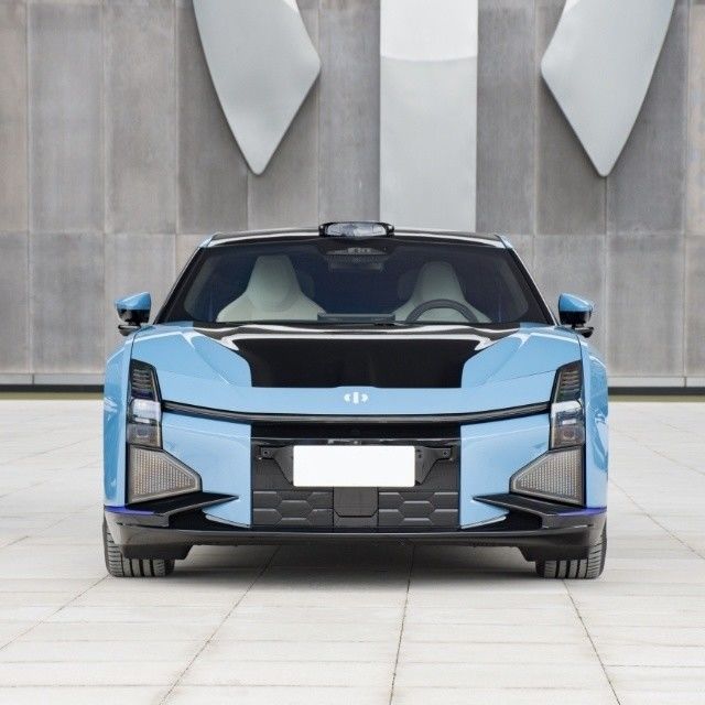 Suspensión trasera de 494kw Forma de cinco enlaces Suspensión independiente 2023 Hiphi Z 4 plazas SUV de automóviles eléctricos