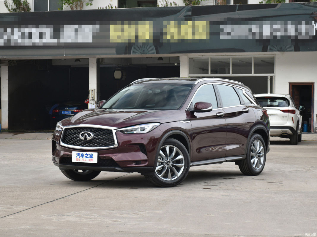 215 Km/H Sedan de máxima velocidad Qx50 2.0t 2WD Coche de gasolina de moda con tecnología avanzada
