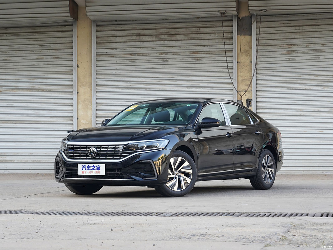 Modelo 2023 VW Passat PHEV Vida útil de la batería de lujo sedán para los requisitos del cliente
