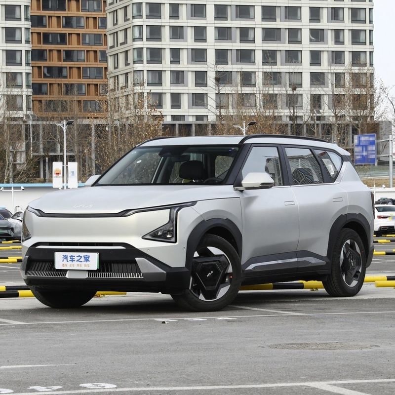 KIA EV5 530 Light Air Land SUV Coche eléctrico con dirección izquierda y batería de 64.2Kwh